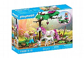 פליימוביל נסיכות : אורווה קסומה של חד-קרן לאם ולסייח פליימוביל נסיכות : אורווה קסומה של חד-קרן לאם ולסייח